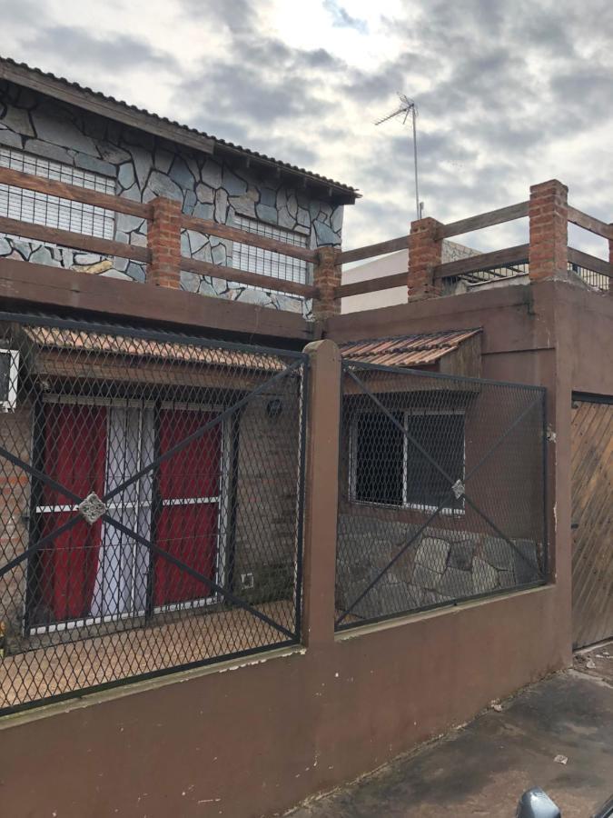 Luis'S House Ezeiza Airport Ξενοδοχείο Monte Grande Εξωτερικό φωτογραφία