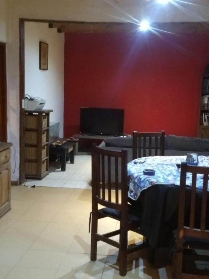 Luis'S House Ezeiza Airport Ξενοδοχείο Monte Grande Εξωτερικό φωτογραφία