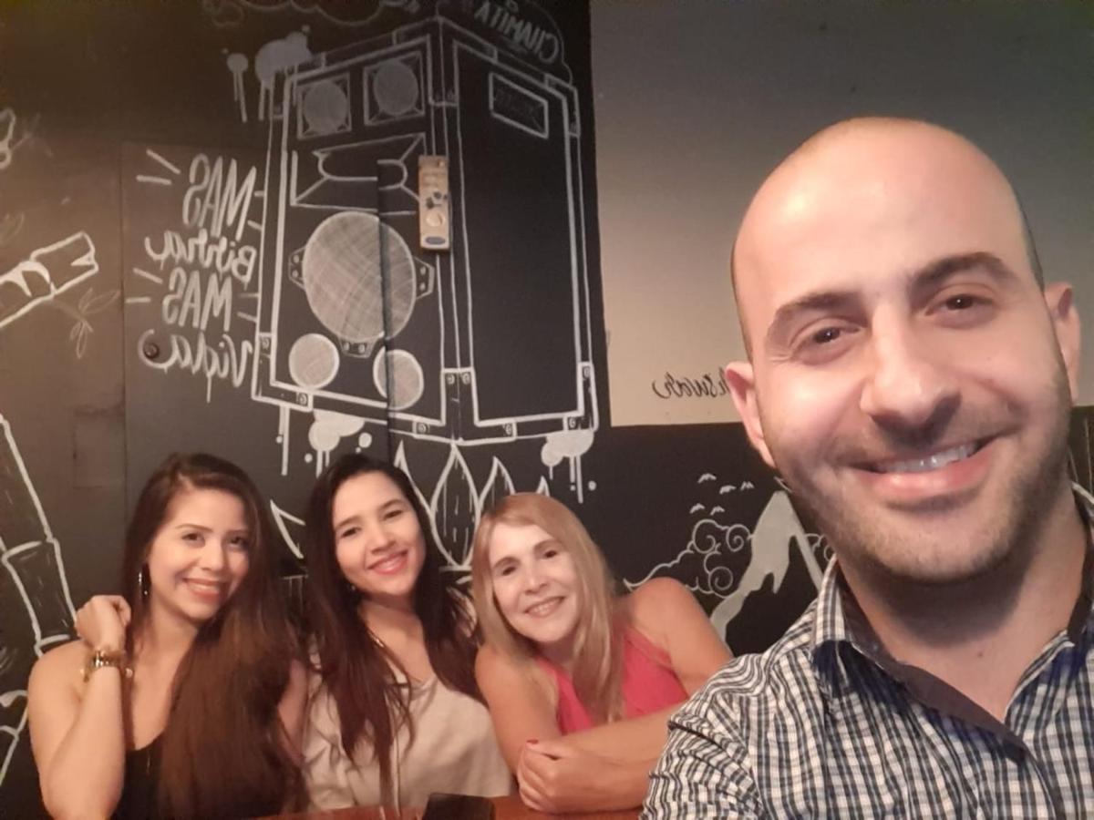 Luis'S House Ezeiza Airport Ξενοδοχείο Monte Grande Εξωτερικό φωτογραφία